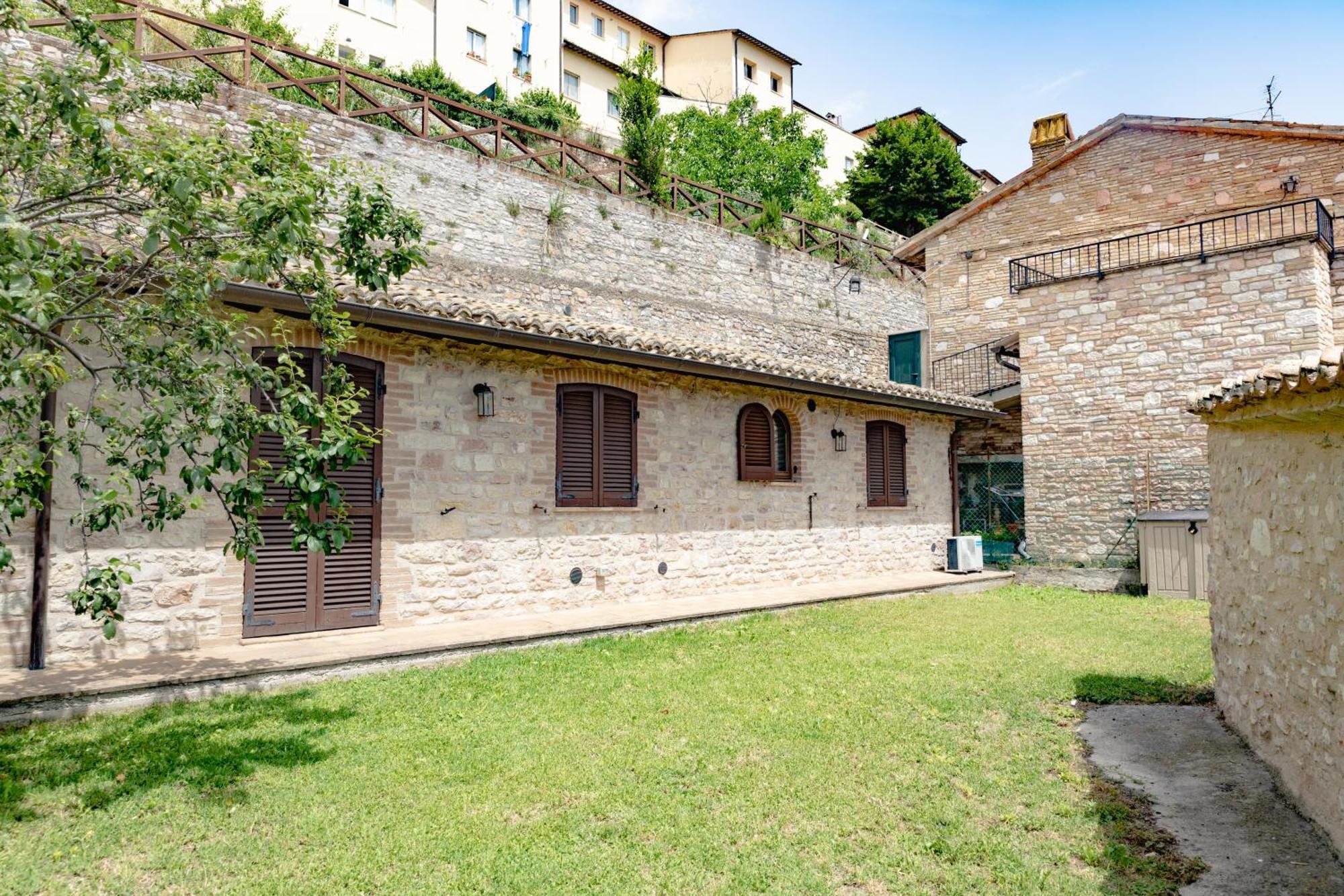 Villa Rustic House, Con Patio E Giardino, Assisi Centro Extérieur photo